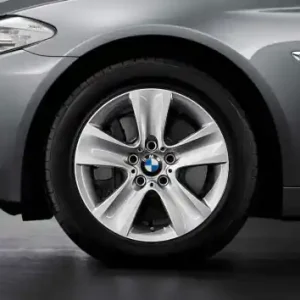 Vezi acum Janta aliaj usor - Star Spoke 327 - Argintiu (Silver) - 8Jx17 ET:30 - BMW Seria 5 F10 F11 F18, Seria 6 F06 F12 F13